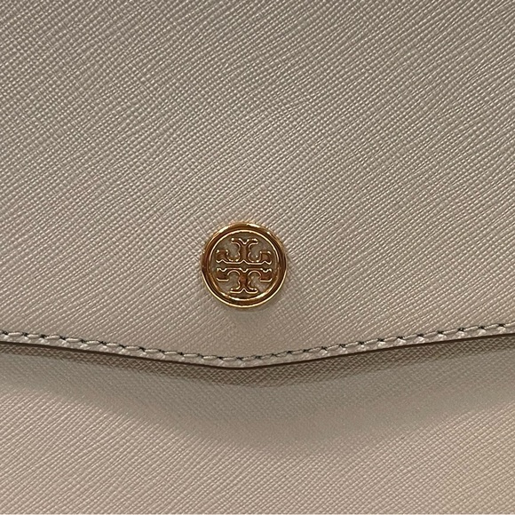 Lightly used Tori Burch light blue purse. Beautiful condition. $150 - Picture 2 of 9